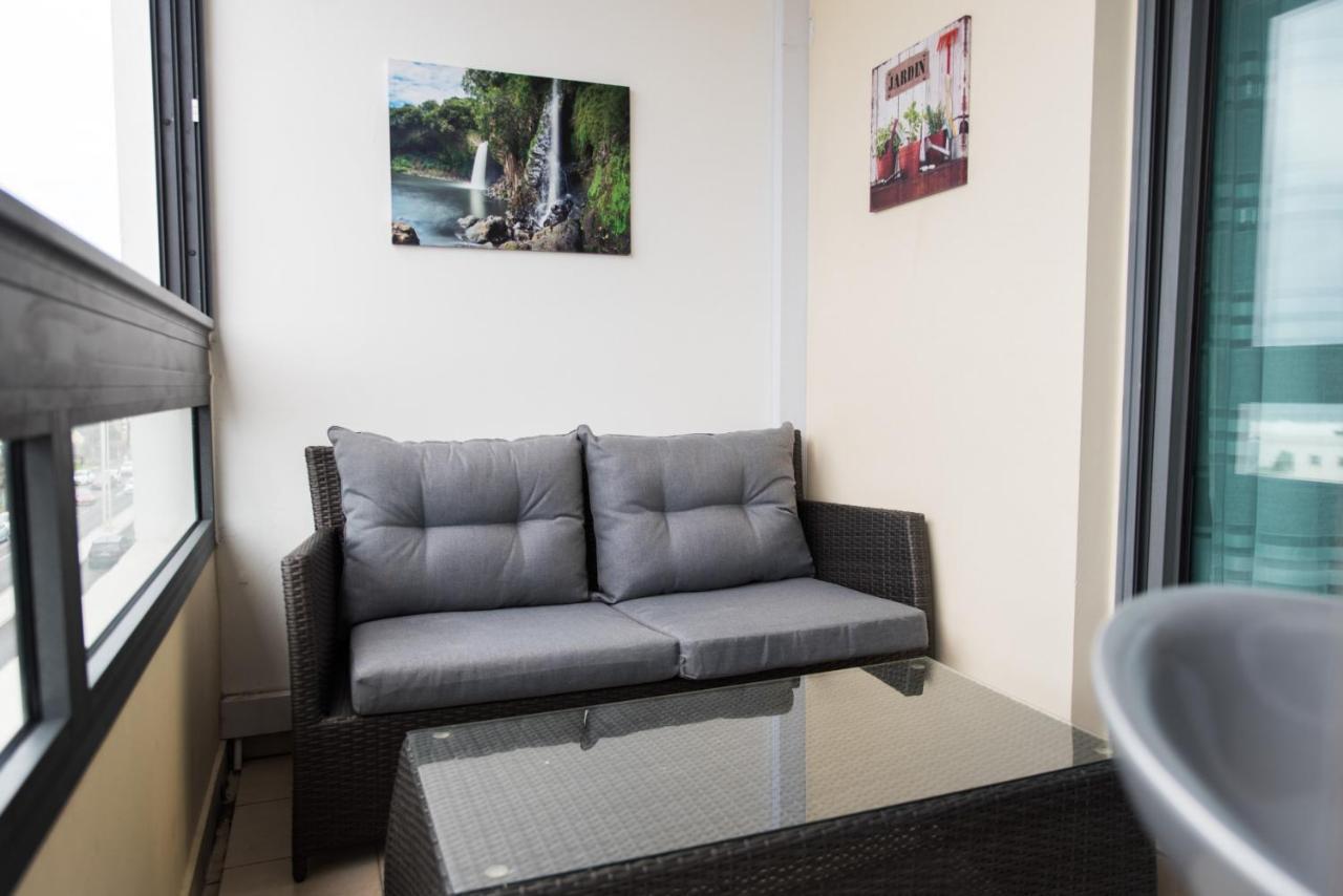 Appartement Le Paille En Queue 圣皮埃尔 外观 照片